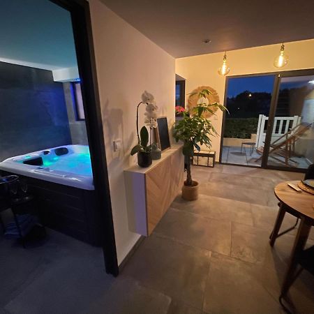 Spa & Vue Mer - Les O De Bandol Exterior foto